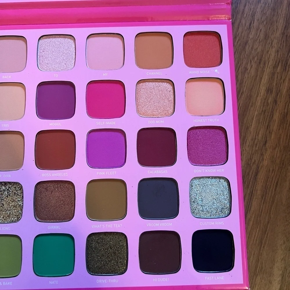 Morphe X Jeffree Star Artistry Palette